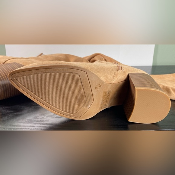 NWOT True Comfort Foam Over the Knee Faux Suede Boots women’s tan size 8 - Picture 5 of 8